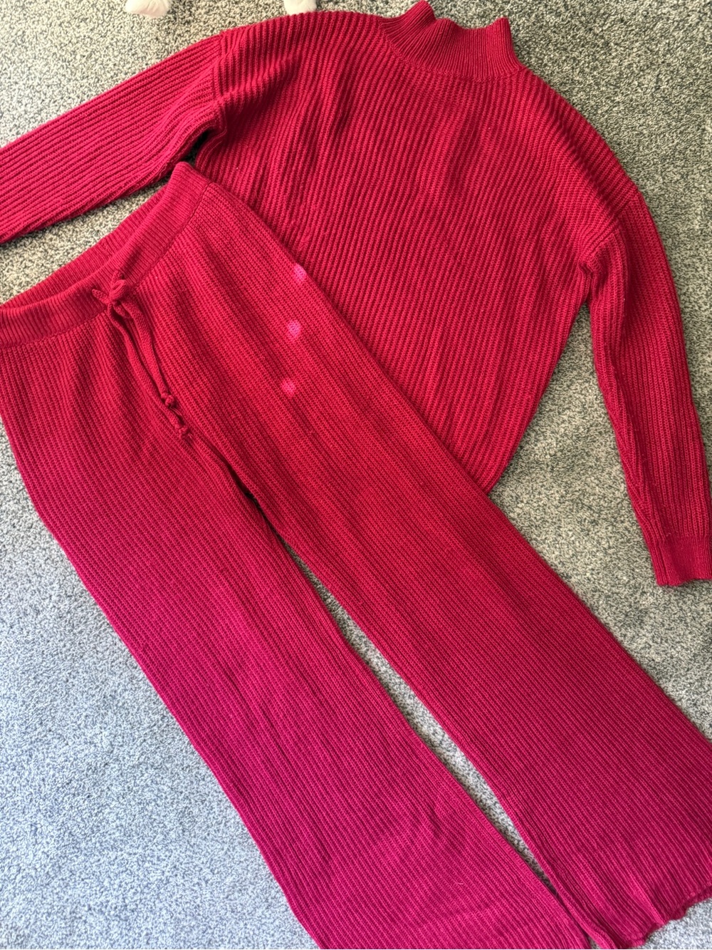 Cozy Ribbed Two-Piece Lounge Set - Crimson